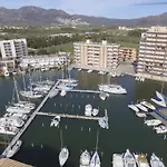 Rnet - Port Trebol Apartmán