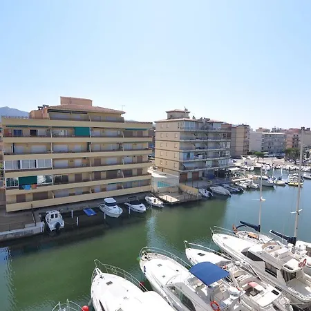 Apartment Rnet - Port Trebol *